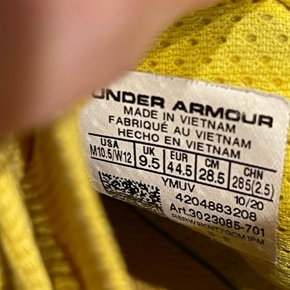 Yellow Under Armour Curry Flow 8 - like new size 10.5 - Picture 4 of 10